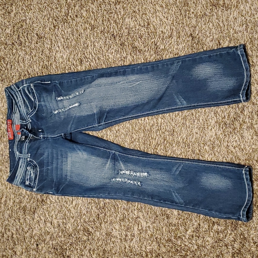 Red Rivet 3/4 cropped jeans